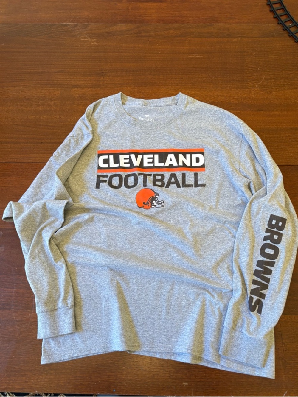Fanatics Gray Cleveland Browns Men’s Size L Crewneck Tee with White Logo NFL